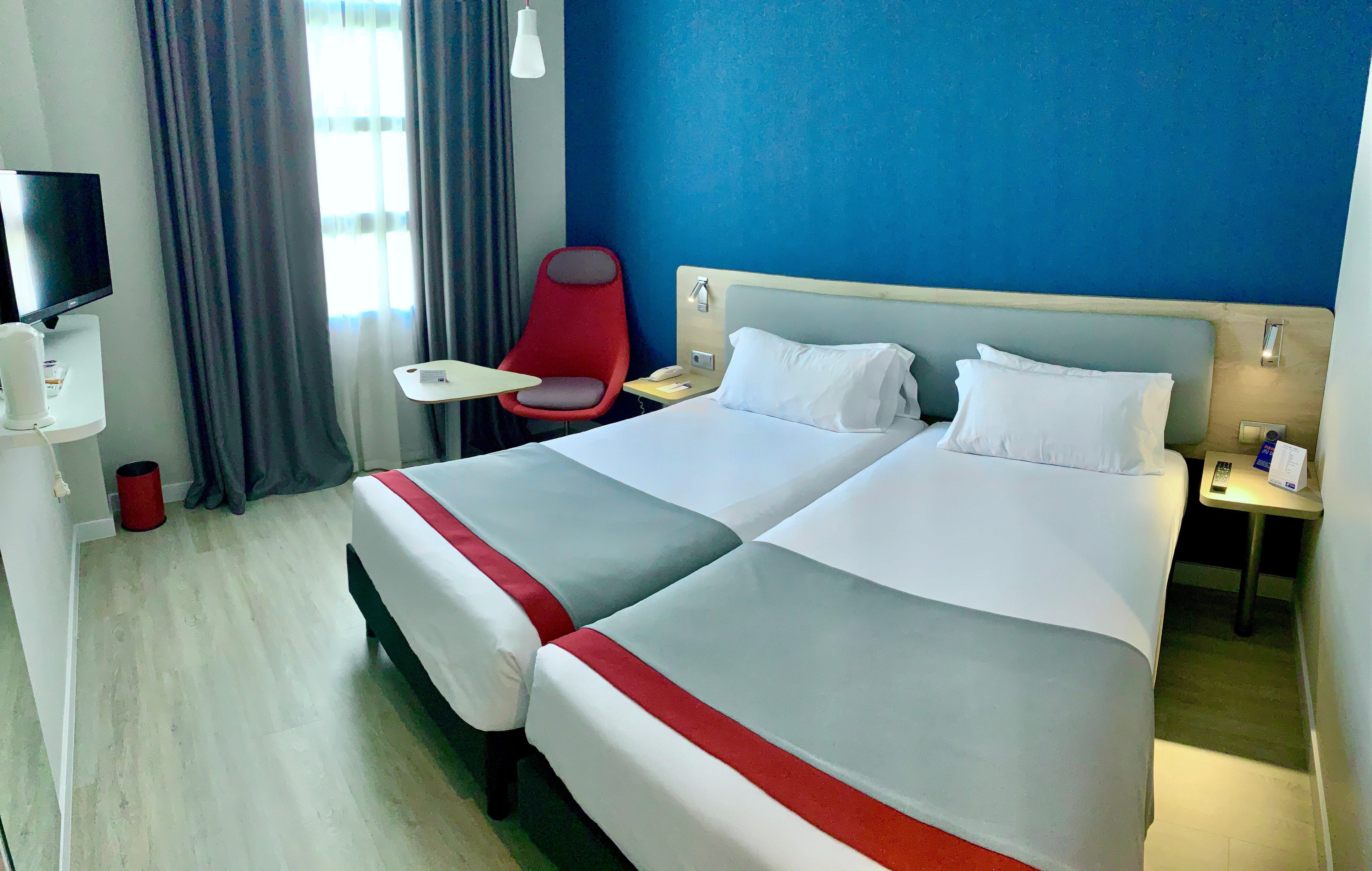 Holiday Inn Express Ciudad De Las Ciencias By Ihg Valencia Ngoại thất bức ảnh