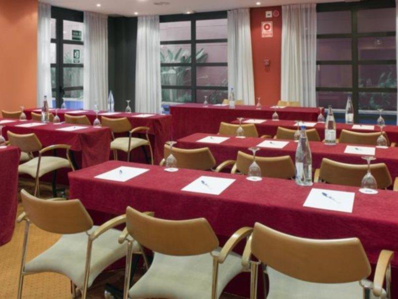 Holiday Inn Express Ciudad De Las Ciencias By Ihg Valencia Ngoại thất bức ảnh